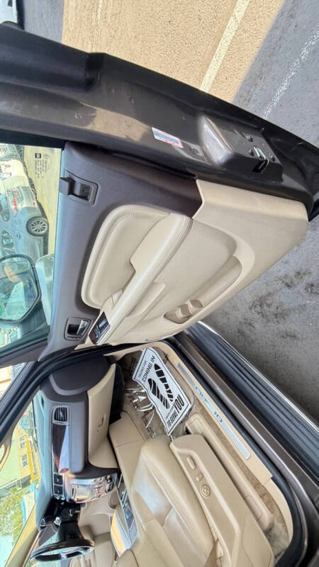 2012 GMC Yukon Denali