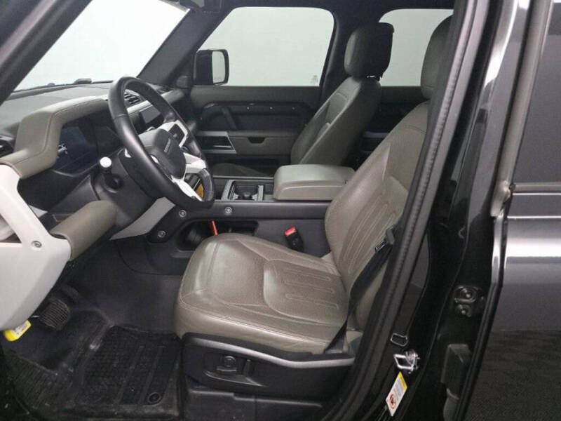 2022 Land Rover Defender 110 XS Edition