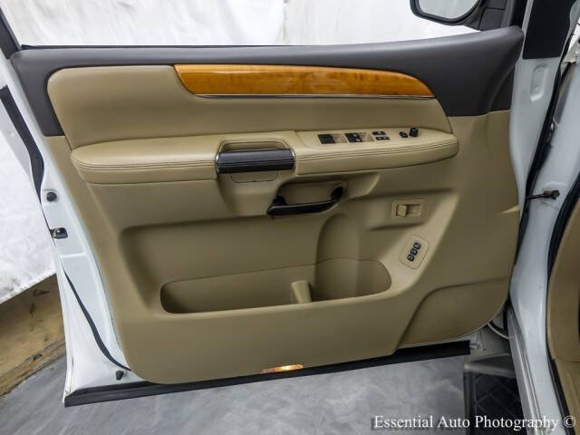 2013 Nissan Armada Platinum