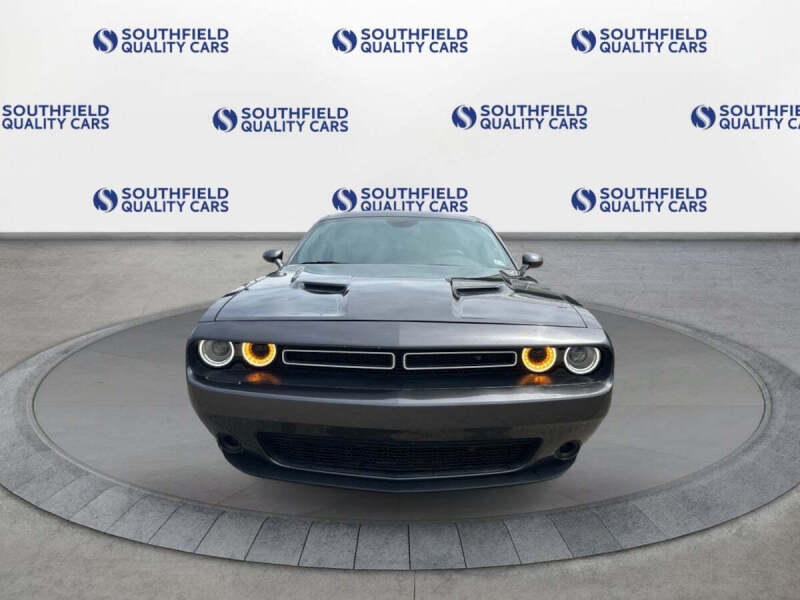 2019 Dodge Challenger SXT