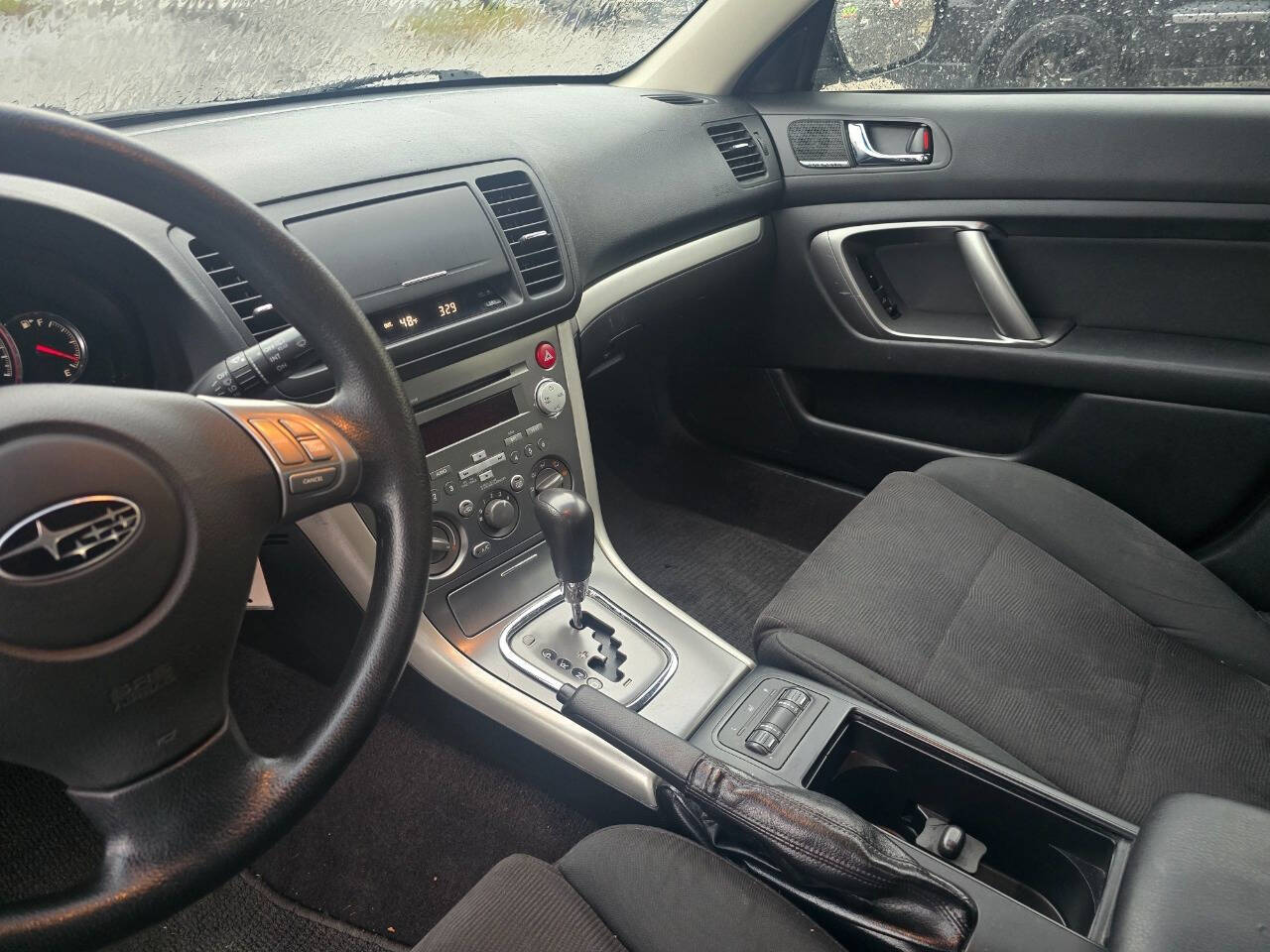 2009 Subaru Outback for sale at QUEENSGATE AUTO SALES in York, PA