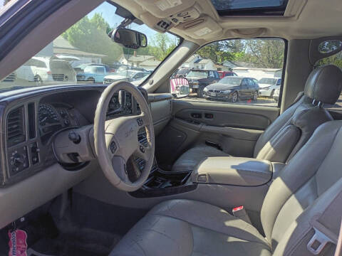 2004 GMC Yukon Denali