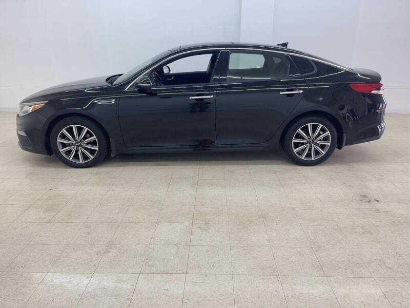 Used 2019 Kia Optima LX with VIN 5XXGT4L3XKG332208 for sale in Celina, OH