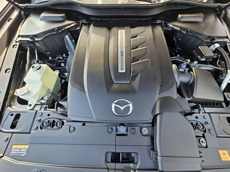 2025 Mazda CX-90 Plug-in Hybrid Premium Sport