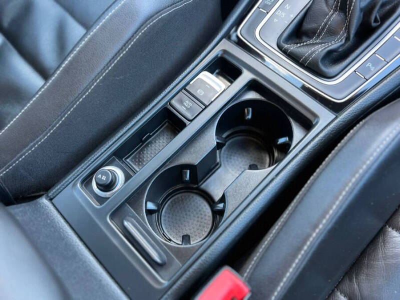 2016 Volkswagen Golf R