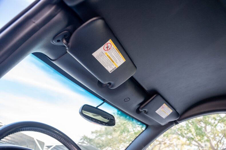 2005 Chevrolet SSR LS