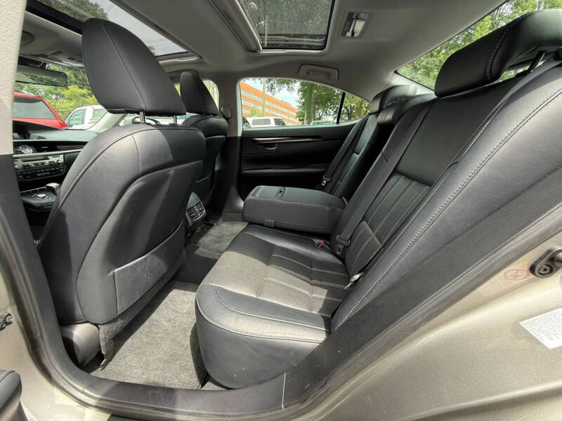 2017 Lexus ES 350
