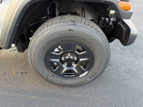 2026 Jeep Gladiator Sport S