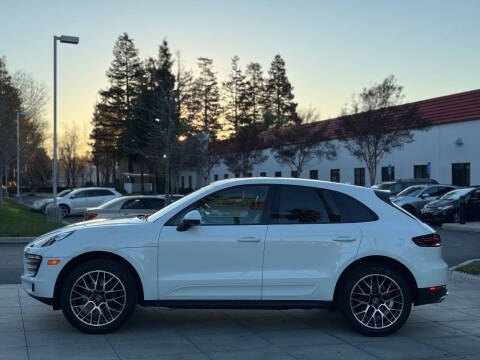 2017 Porsche Macan