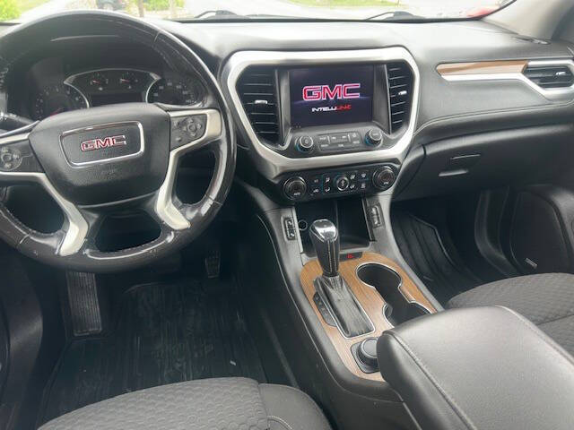 2019 GMC Acadia SLE-2