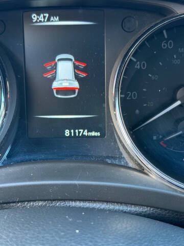 2017 Nissan Rogue SL