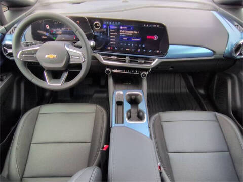 2026 Chevrolet Equinox EV LT 2