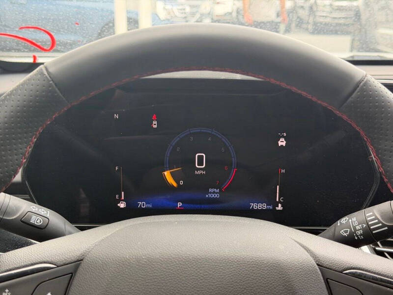 2025 Chevrolet Trax RS