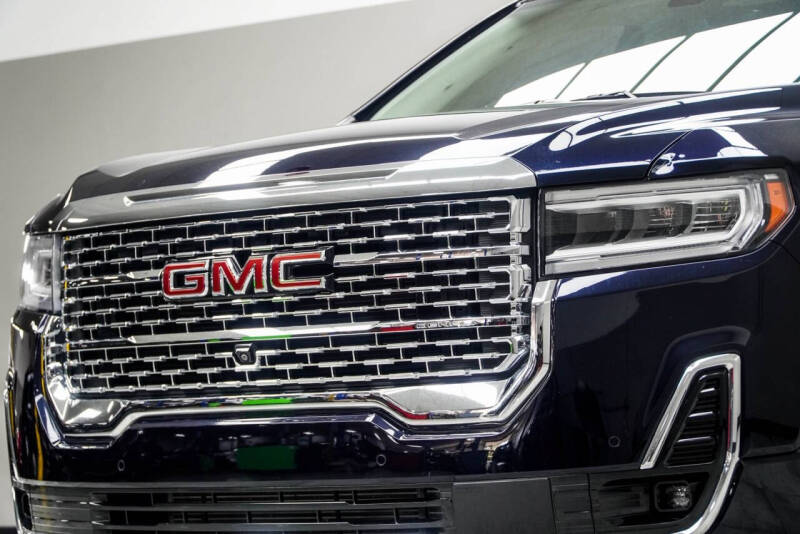 2022 GMC Acadia Denali