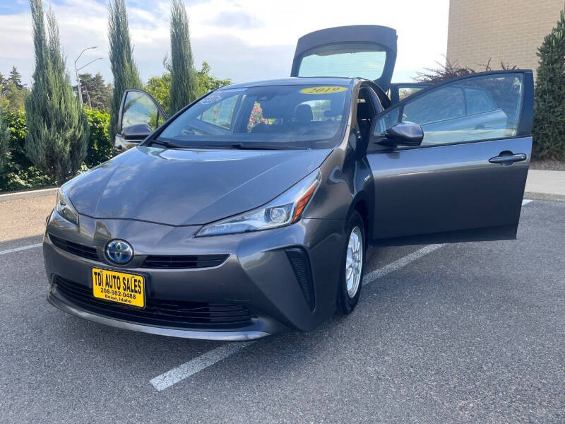 2019 Toyota Prius L Eco