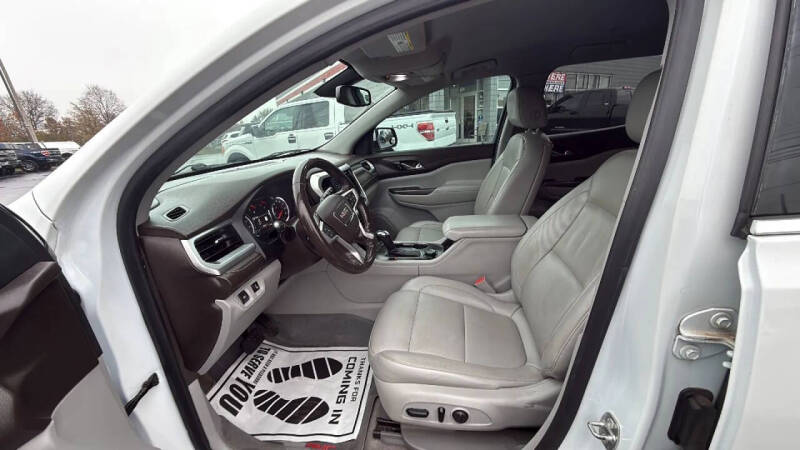 2019 GMC Acadia SLT-1