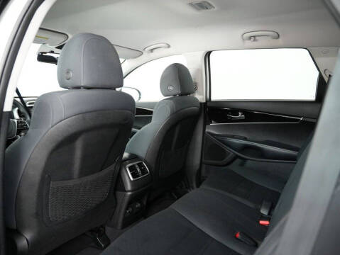 2019 Kia Sorento LX V6