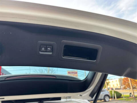 2024 Mazda CX-90 Plug-in Hybrid Premium