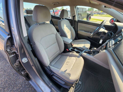 2018 Hyundai Elantra