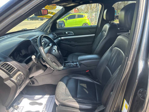 2017 Ford Explorer XLT