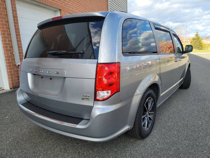 2018 Dodge Grand Caravan GT