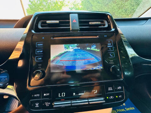 2016 Toyota Prius Two