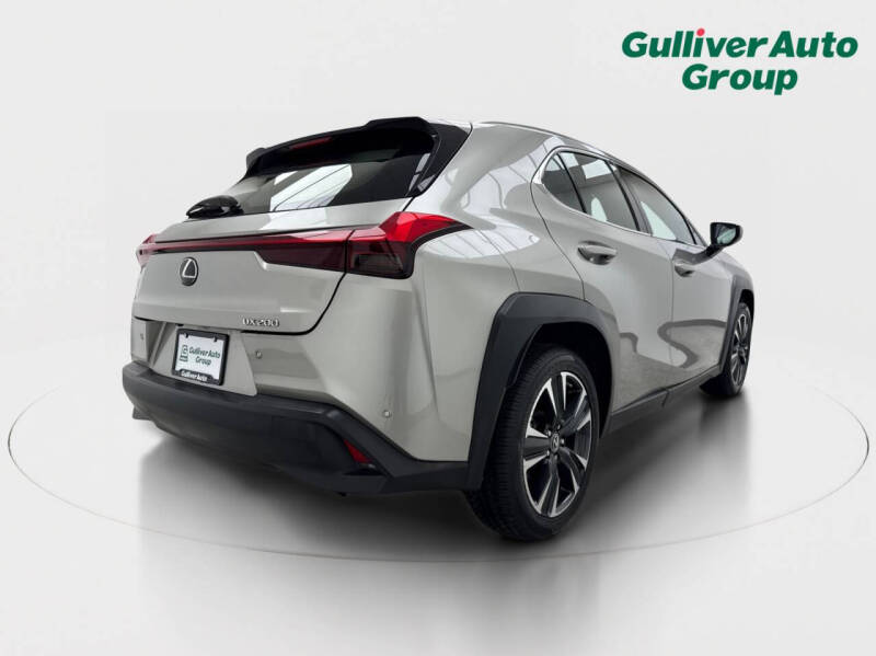 2020 Lexus UX 200