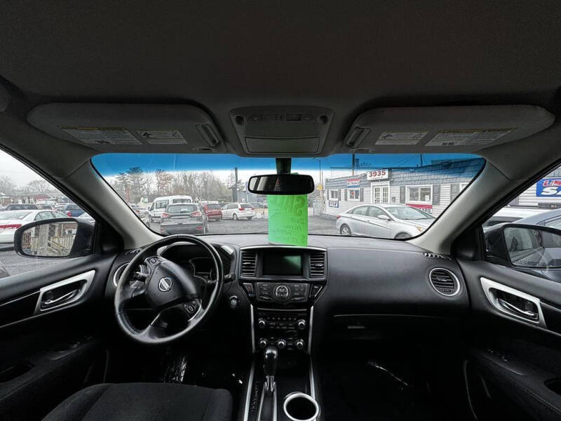 2013 Nissan Pathfinder SV