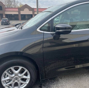 2022 Chrysler Pacifica Touring L