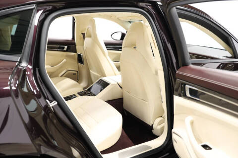 2021 Porsche Panamera