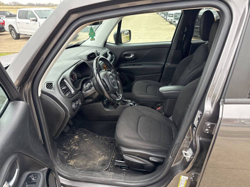 2017 Jeep Renegade Altitude