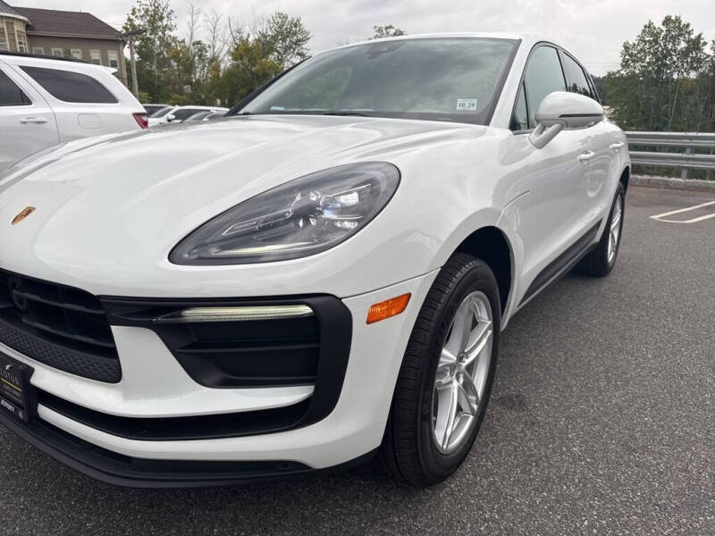 2025 Porsche Macan