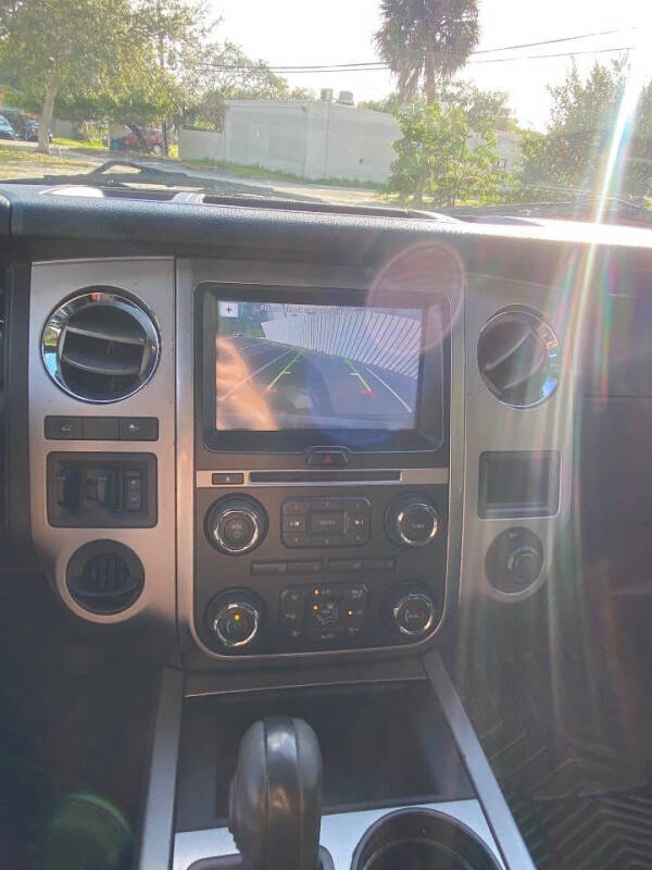 2016 Ford Expedition EL XLT