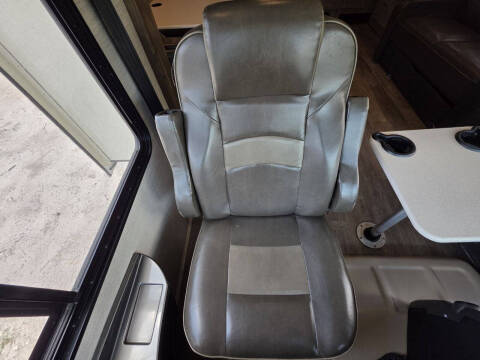 2018 Jayco Precept