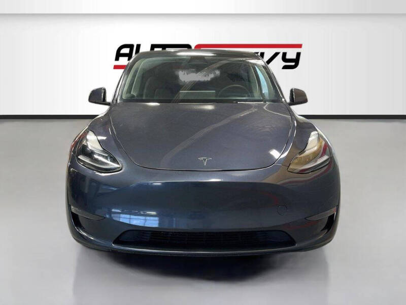 2024 Tesla Model Y Long Range