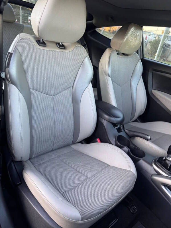 2013 Hyundai Veloster