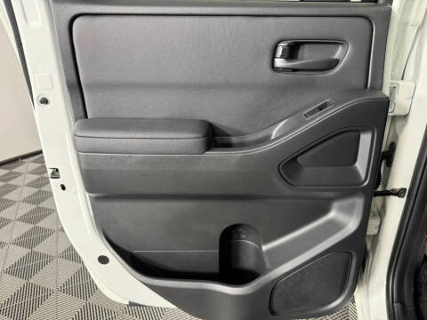 2024 Nissan Frontier