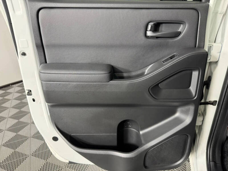 2024 Nissan Frontier