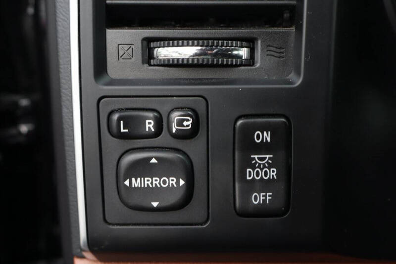 2021 Toyota Sequoia Platinum