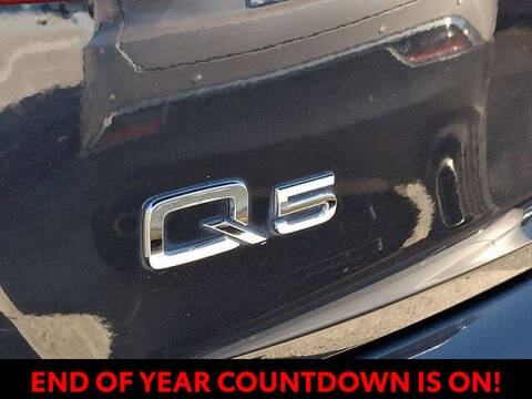 2020 Audi Q5 quattro Titanium Prem Pl 45 TFSI