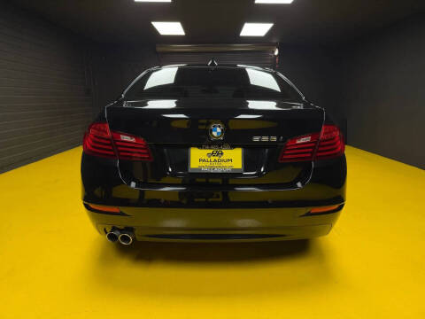 2016 BMW 5 Series 528i