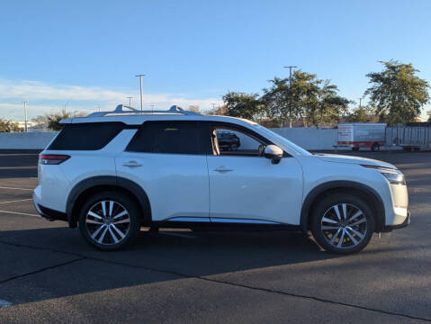 2024 Nissan Pathfinder Platinum