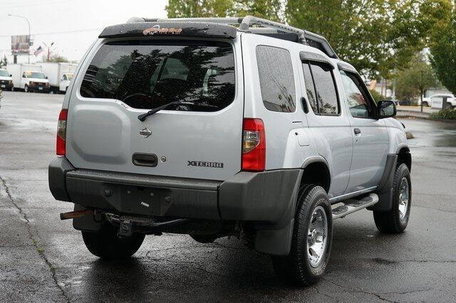2000 Nissan Xterra SE