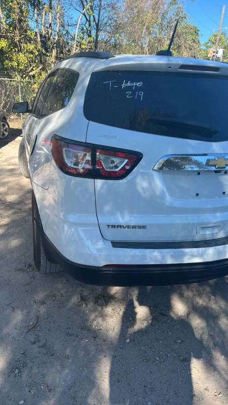 2017 Chevrolet Traverse LS