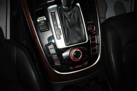 2011 Audi Q5 2.0T quattro Premium Plus