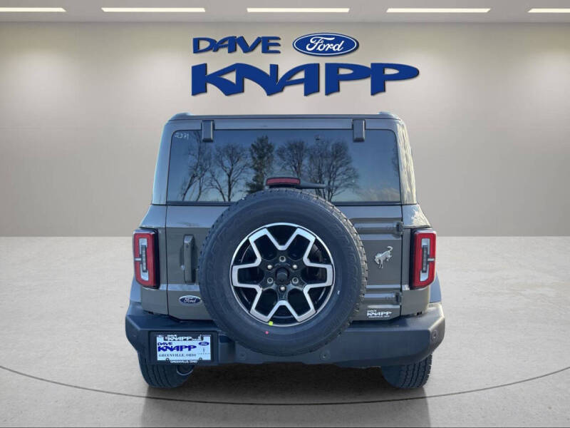 2025 Ford Bronco Outer Banks