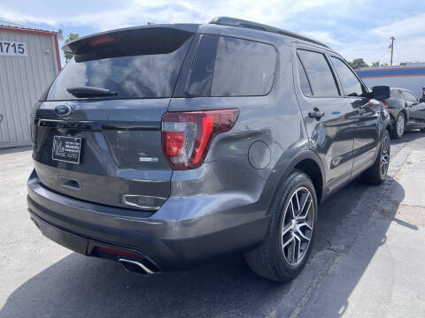 2016 Ford Explorer Sport