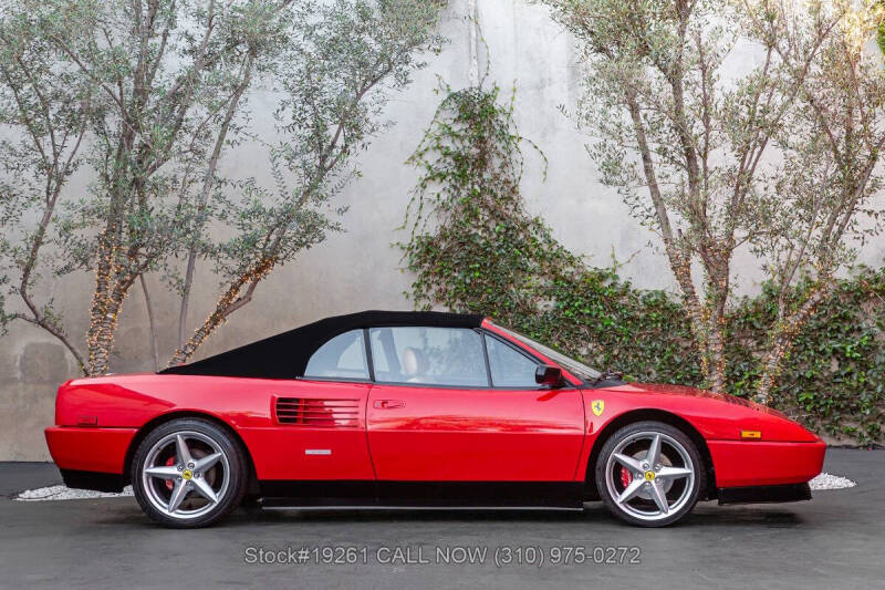 1989 Ferrari Mondial T