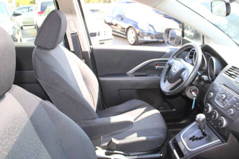 2012 Mazda MAZDA5 Touring