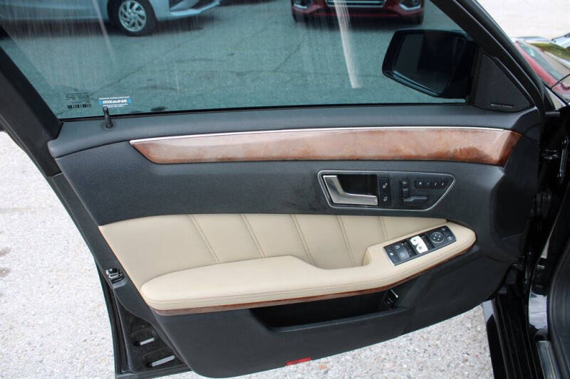 2012 Mercedes-Benz E-Class